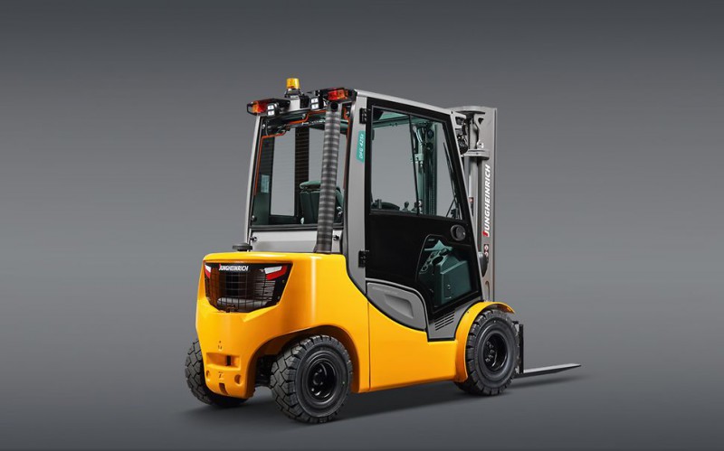 柴油  液化氣叉車 2.5 - 3.5t
