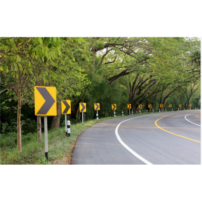 交通道路標識牌