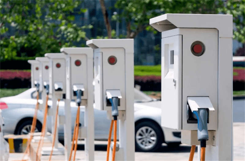 9  新能源汽車充電樁